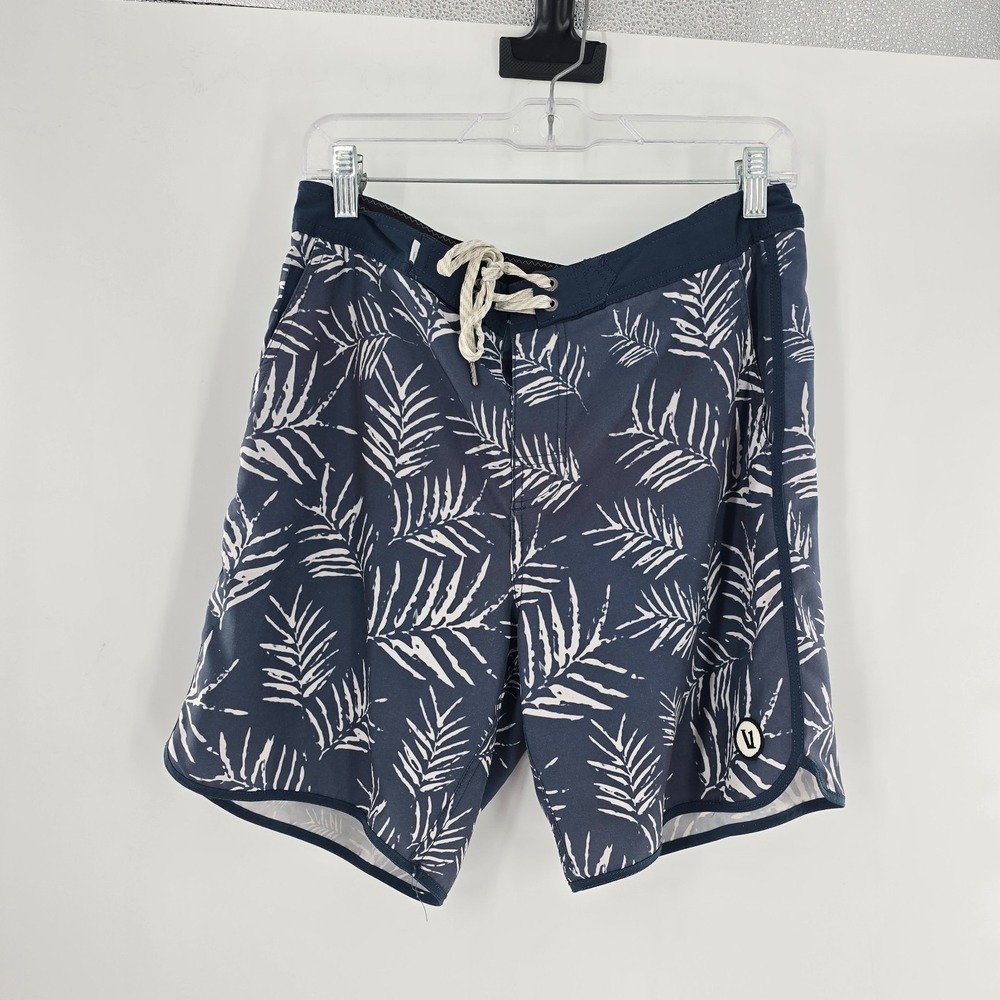 Vuori Men's Cruise‎ Board Shorts Unlined Size 30 X 7" Inseam Floral Pattern